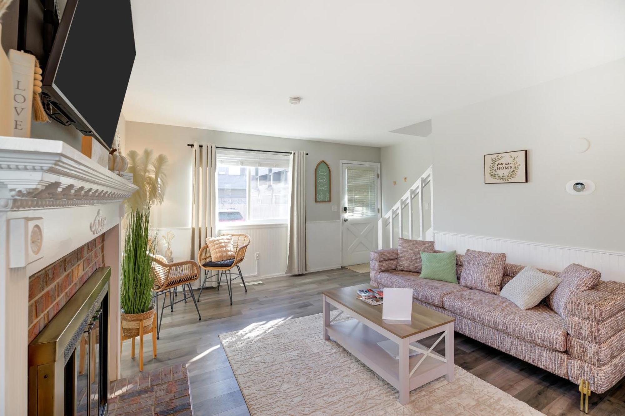 Comfy Family-Size Townhome 2Br-5 People Near Old Town Arvada-10Min Walk Εξωτερικό φωτογραφία
